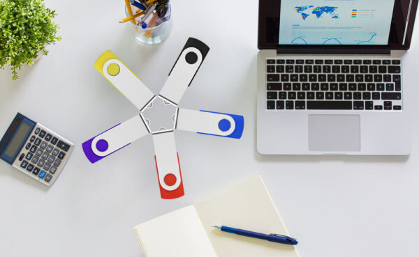 Swivel USB A USB Flash Drives - Image 6