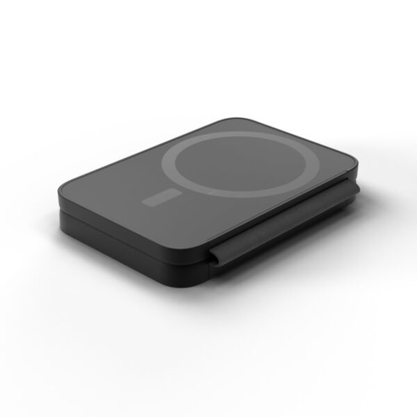 MagSafe® Compatible 3 In 1 Portable Charger - Image 6