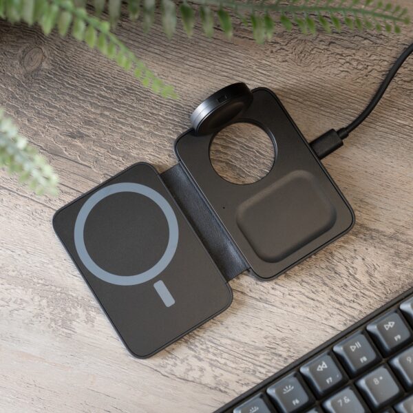 MagSafe® Compatible 3 In 1 Portable Charger - Image 10