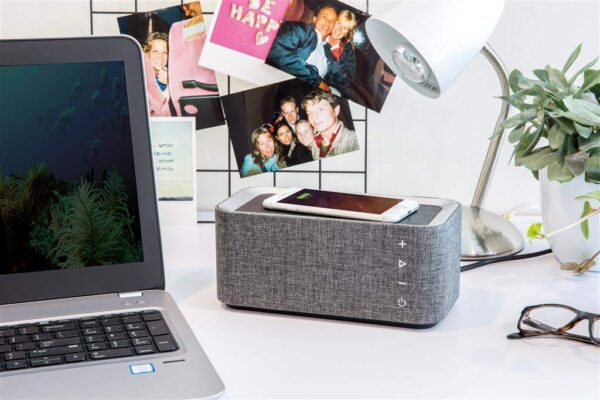 Vogue Wireless Charging Speaker - Image 4